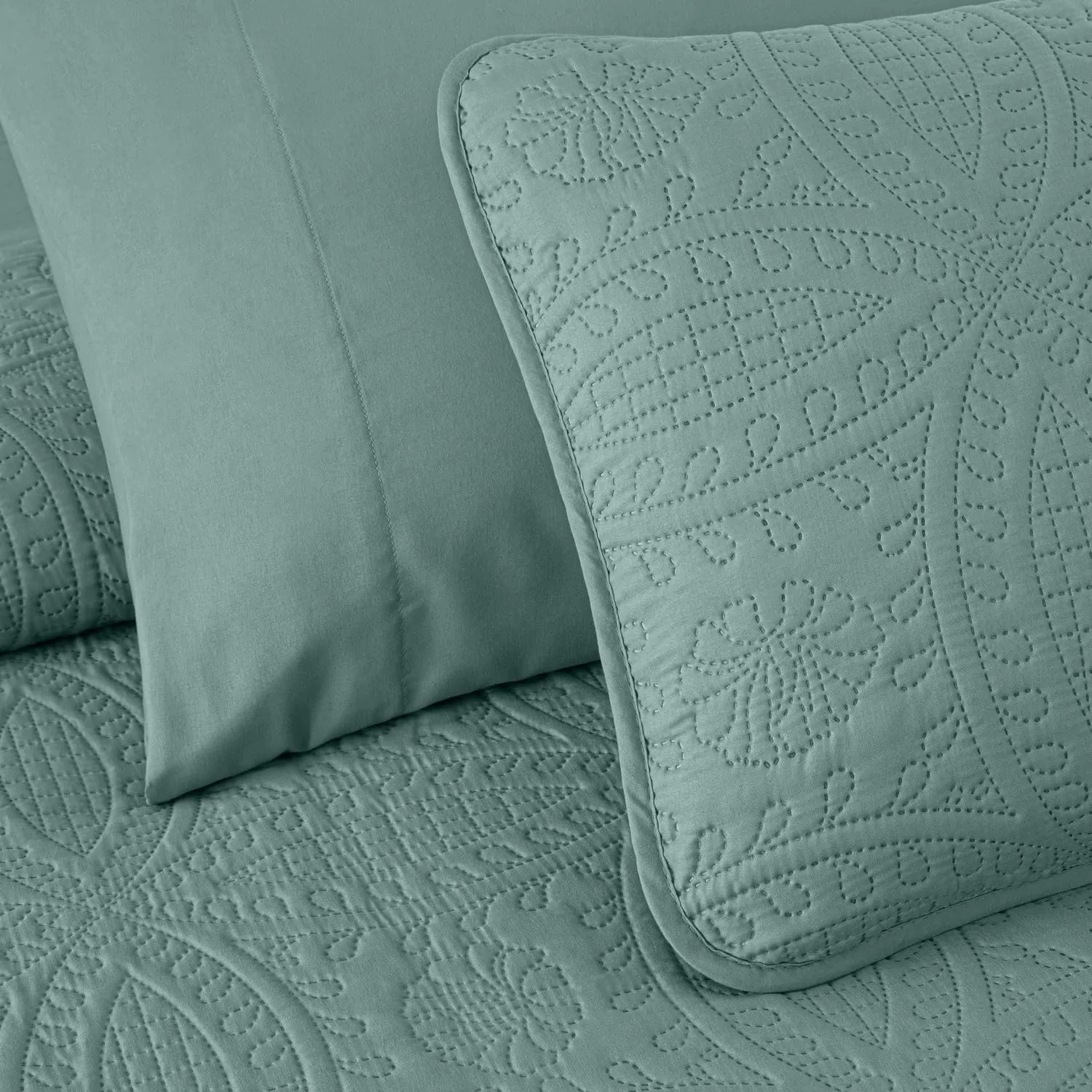 Chezmoi Collection Liam Spa Blue King Size Bed in a Bag Comforter Set - 7 Pieces Coin Pattern Lightweight Comforter with Bed Sheets, Pillowcases & Shams Bedding Set for All Seasons