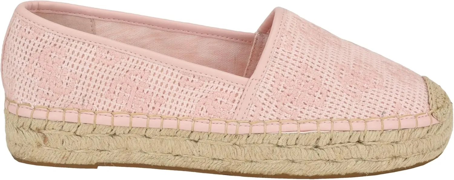 GUESS Women's Joelya Ballet Flat