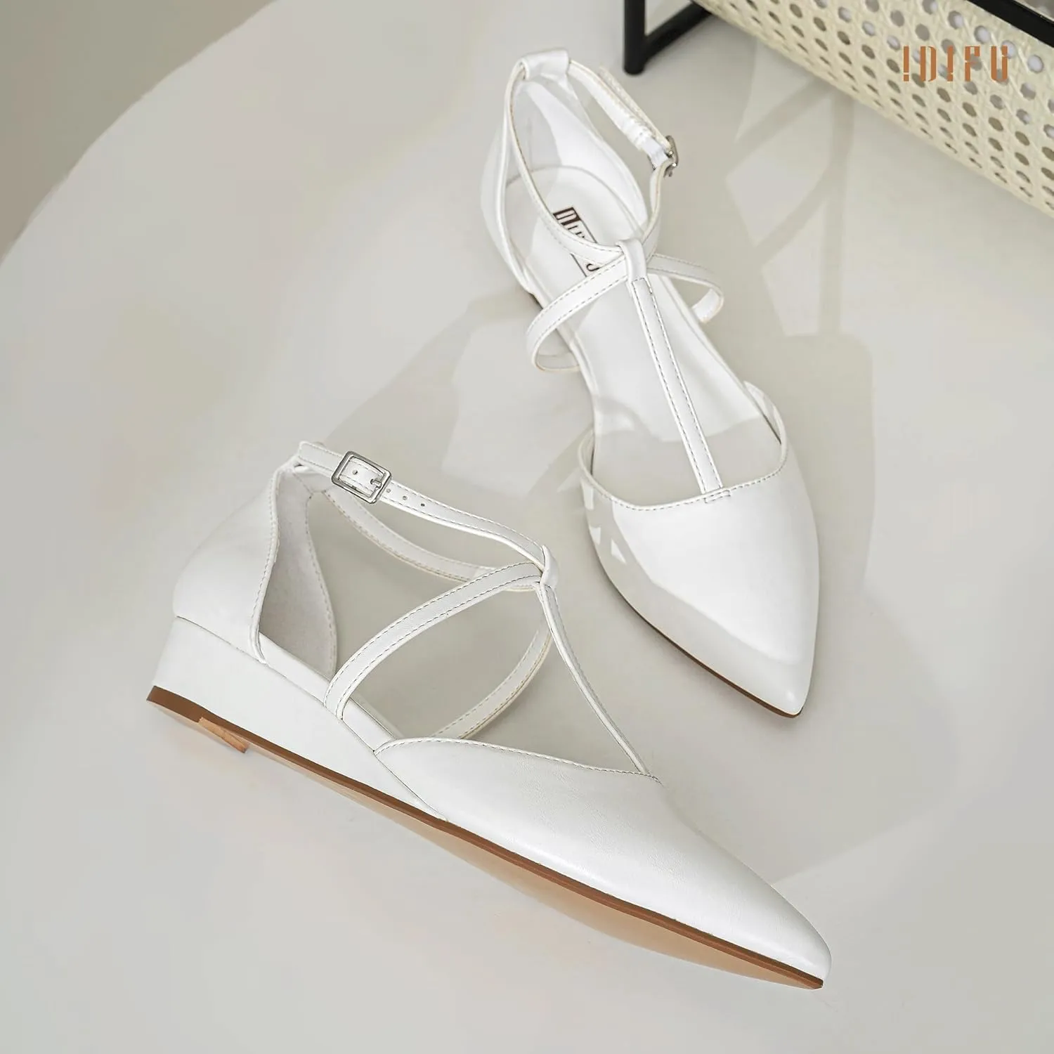 IDIFU Strappy Flat Shoes Pointed Closed Toe Dress Shoes for Women Buckle Ankle T Strap Wedge Flats Wedding Bride Bridal Guest Business Casual Office Prom Dressy Comfortable Formal Women's Flats Shoes