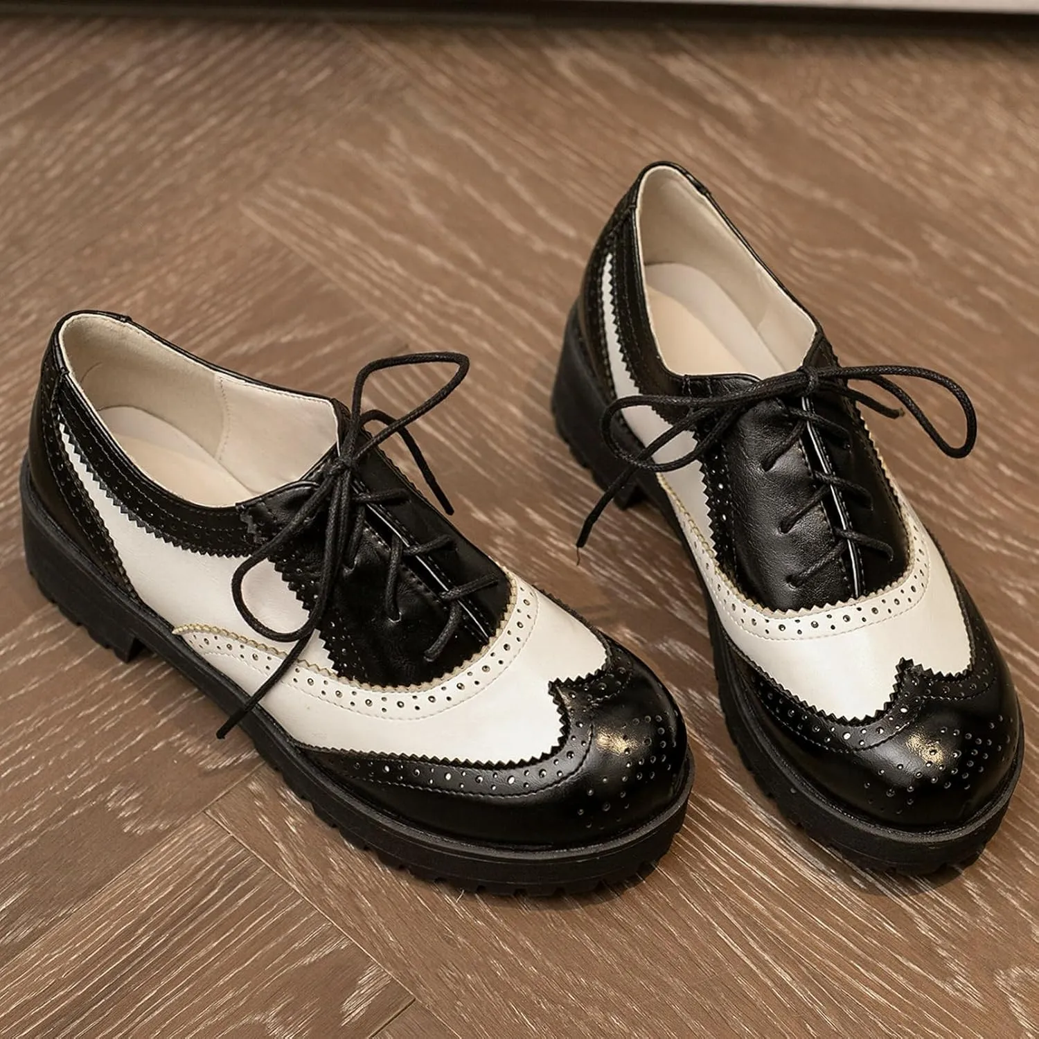 KysBloes Women Lace Up Platform Oxford Shoes Chunky Heel Wingtip Pumps Vintage Brogue Saddle Shoes