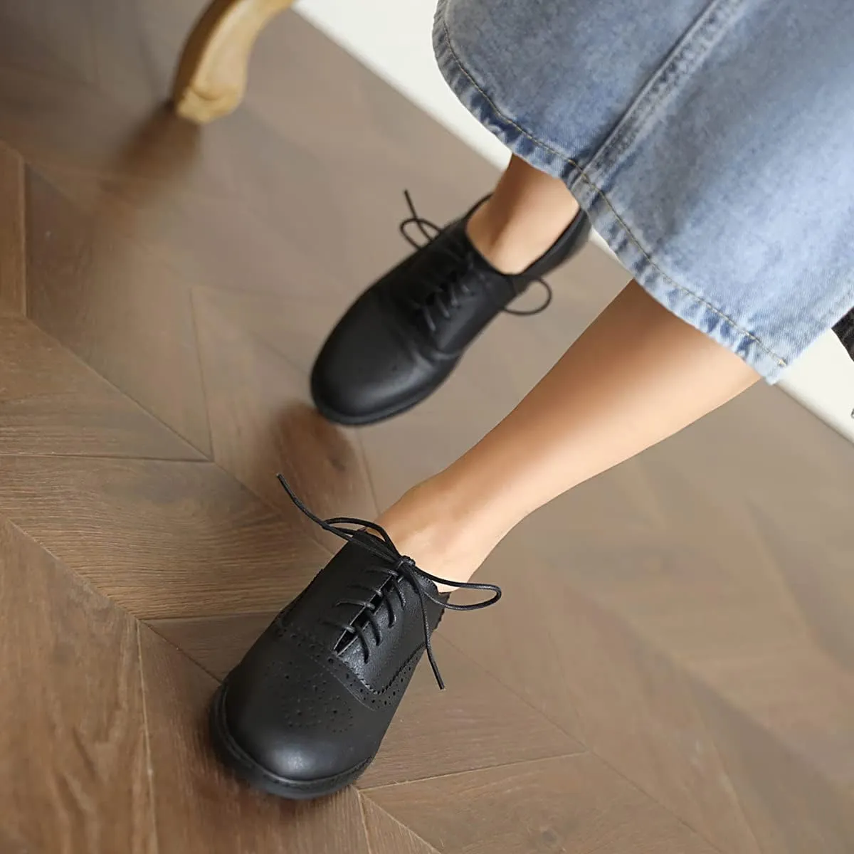 Roimaash Casual Oxford Shoes for Women Wingtip Flat Business Work Shoes