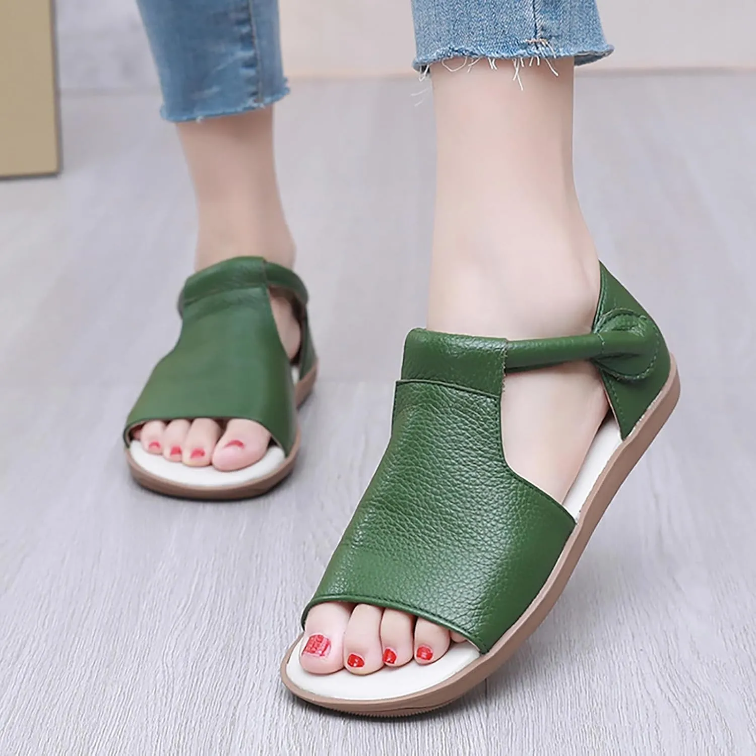 Women's Genuine Leather Round Open Toe Flat Roman Sandals Fashion Hook and Loop Casual Platforms Fisherman Sandals Comfort Softsole Non-Slip Beach Walking Sandal Shoes