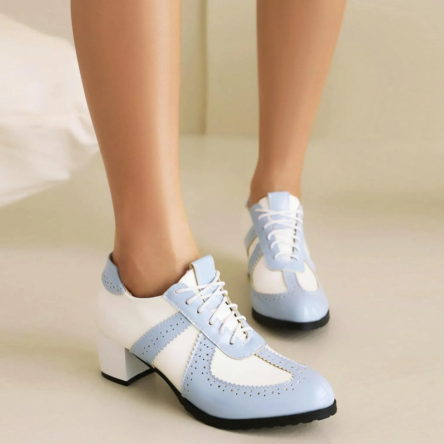 Women's Lace up Oxford Shoes Chunky Block Heel Wingtip Shoes Round Toe Vintage Brogue Shoes